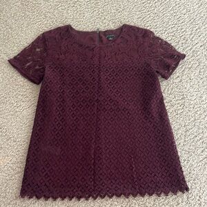 Ann Taylor top for woman